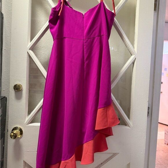 Christian Siriano Pink Tie Shoulder Dress - Picture 9 of 11